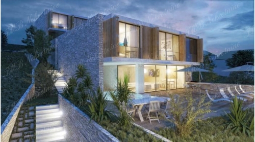 Building land near Dubrovnik with luxury project