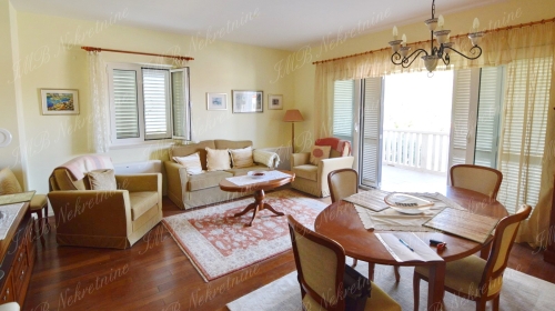 Comfortable apartment of app. 80 m2, 2 bedrooms, parking, sea view - Dubrovnik area, Zaton