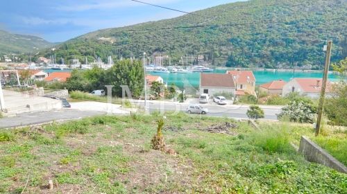 Building land of 542 on wanted location near Dubrovnik