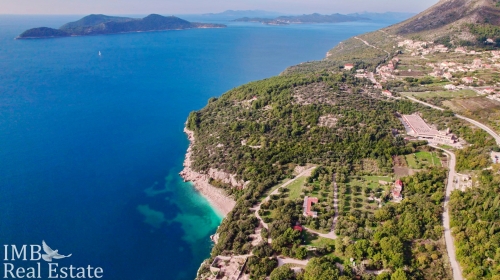 Građevinsko zemljište 2.223 m2 | Atraktivna pozicija u blizini plaže | Dubrovnik okolica