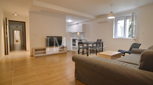 NEW BUILT - apartment of 80 m2 with 3 bedrooms, parking, wanted position - Dubrovnik surrounding
