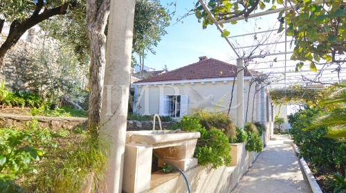 House ca. 100 m2 with sea view I Attractive position | Dubrovnik