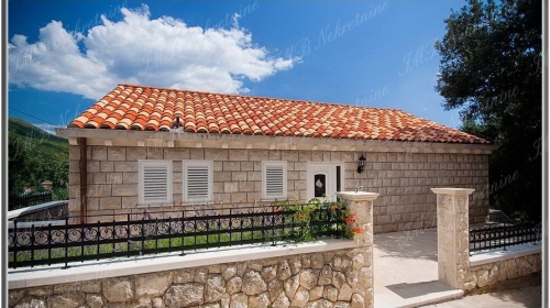 Stone villa app. 250 m2 in hidden bay - Dubrovnik surrounding